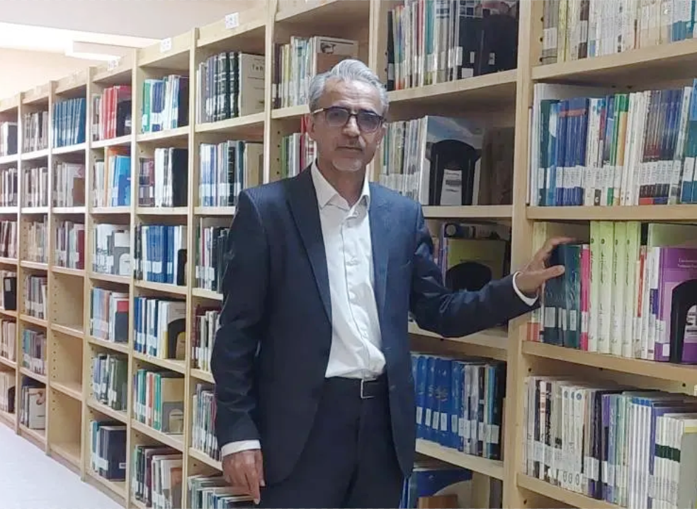 استقبال دانشگاهیان از هجدهمین نمایشگاه کتاب آذربایجان غربی/ ۱۰۰ عنوان از تازه‌های نشر دانشگاه ارومیه در این نمایشگاه کتاب عرضه شد