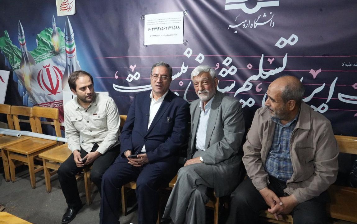 حضور استاندار آذربایجان غربی رئیس سازمان بسیج اساتید کشور موکب شهدای دانشگاه ارومیه